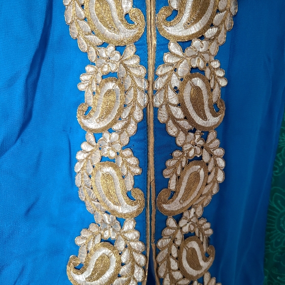 Anarkali 3 piece Suit - Picture 6 of 14